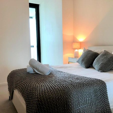 Readyset Apartments On Southbank Boulevard Melbourne Bagian luar foto