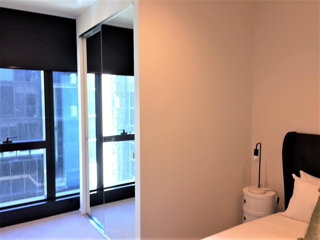 Readyset Apartments On Southbank Boulevard Melbourne Bagian luar foto
