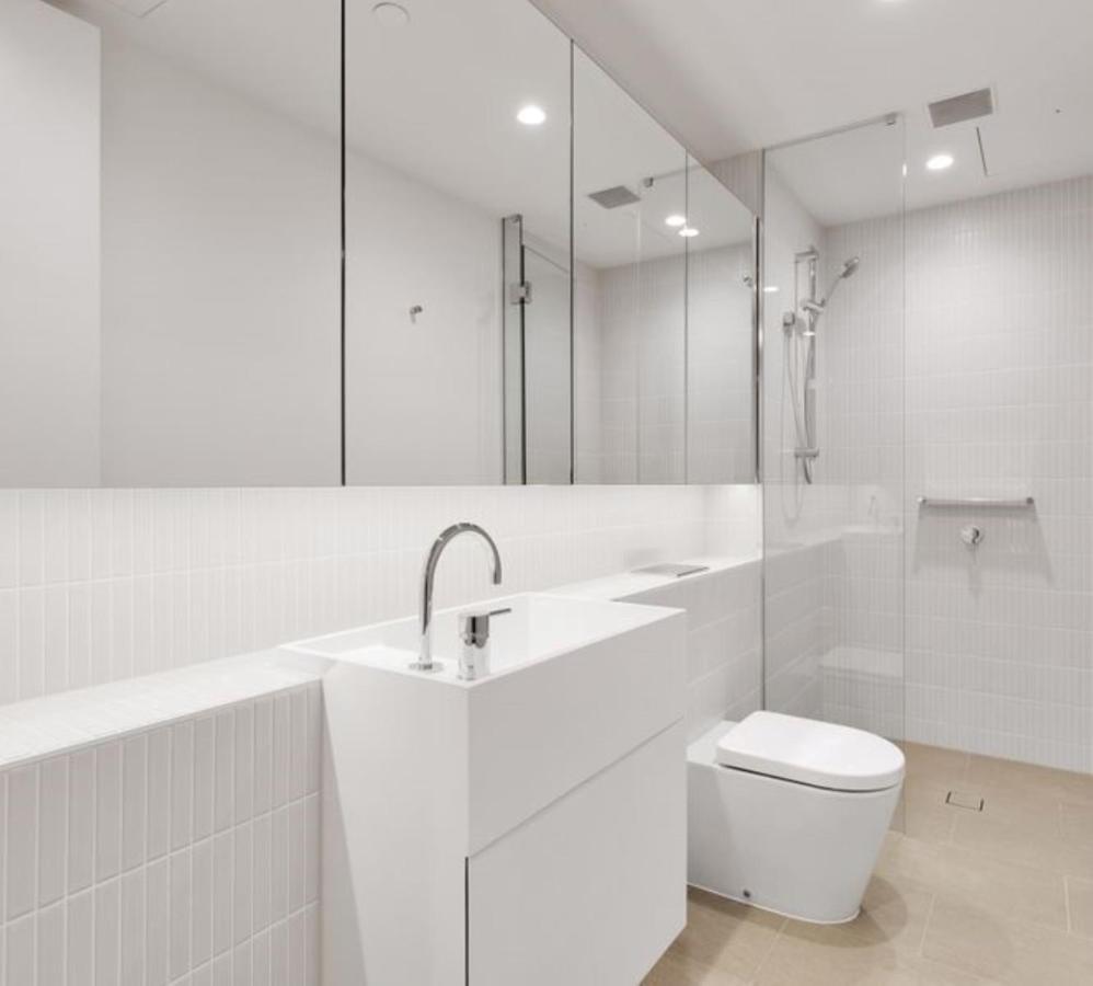 Readyset Apartments On Southbank Boulevard Melbourne Bagian luar foto